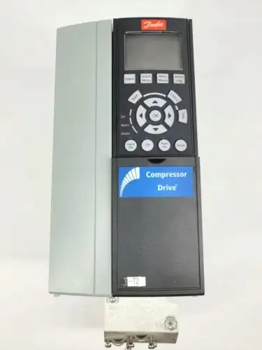 Produkt: Danfoss VLT AutomationDrive FC 302 CD-302P5K5T4E20H 5,5kW 11,7A