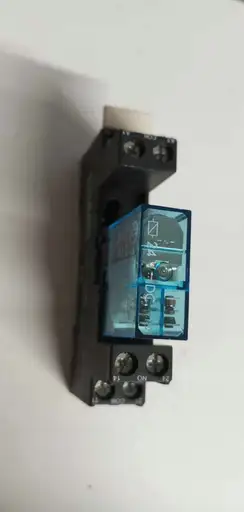 Product: PRZEKAŹNIK 40.52 FINDER 24 V DC + GNIAZDO MURR ELEKTRONIK 51353