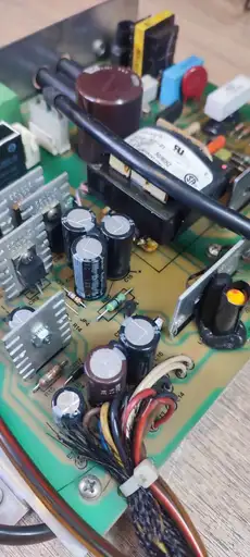 Product: Artesyn NFS45-7631-01 Alen Bradley PanelView 1400e 100-240V Zasilacz