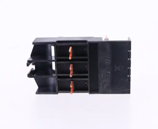 Product: Moduł łączący stycznik z wyłącznikiem silnikowym