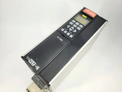 Product: DANFOSS VLT5011PT5B20STR1DLF00A00C0 Falownik 12,2kVA