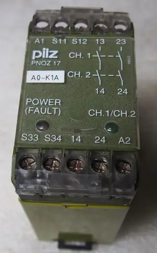 Product: Przekaźnik bezpieczeństwa Pilz PNOZ-17 474927