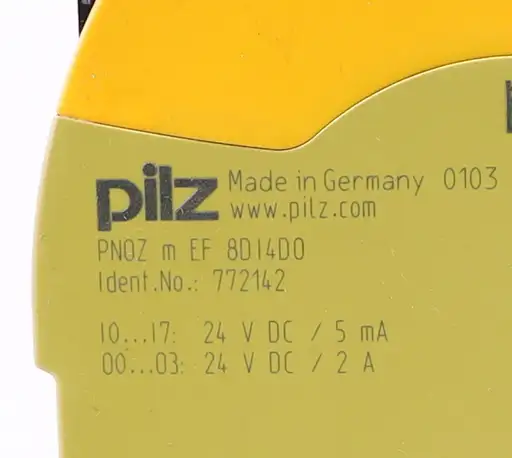 Product: PILZ PNOZ m EF 8DI4D0 772142 BROKEN CASE pęknieta obudowa