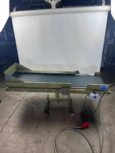 Produkt: Podajnik taśmowy