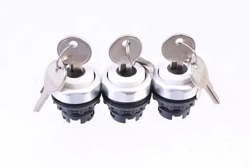 Product: SIEMENS 3SU1400 22mm KEY SWITCH 3 PCS ! NEW !