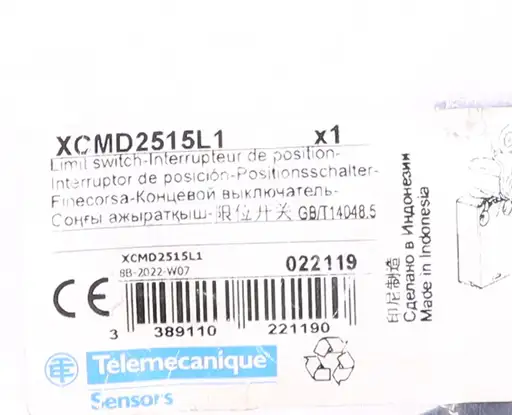 Product: TELEMECANIQUE XCMD2515L1 022119 ! NEW !