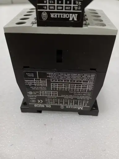 Produkt: Moeller DIL M(C)9 + DIL A-XHI31 stycznik + stycznik pomocniczy