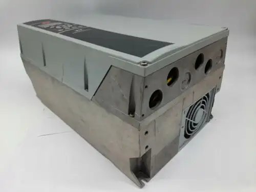 Product: Danfoss VLT FC-302P3K0T5E55H1 131B2351 3kW 7,2A Falownik przemysłowy