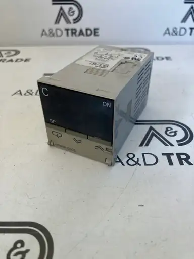 Product: Omron E5CS-QKJ Temperature Controller