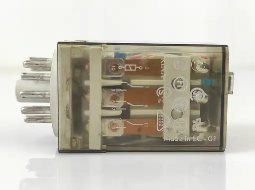 Product: FINDER 60.13 0070 PRZEKAŹNIK 10A 250V~ 12Vdc