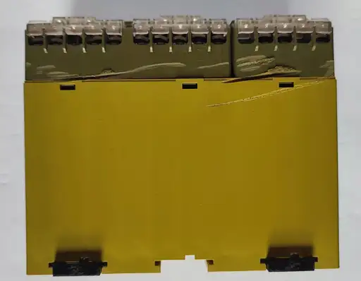 Product: PILZ PNOZ 3 230 V AC 5S 1Ö przekaźnik bezpieczeństwa 474856