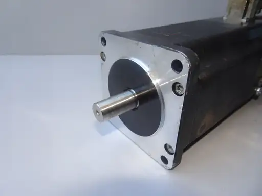 Prodotto: SILNIK SCHNEIDER BRS39BW461FCA VRDM3913/50LWCEB