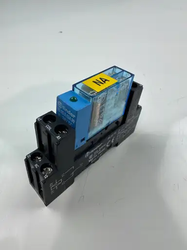 Product: Przekaźnik FINDER Type 40.52 + FINDER 99.80.9.024.99 + FINDER 95.85.10