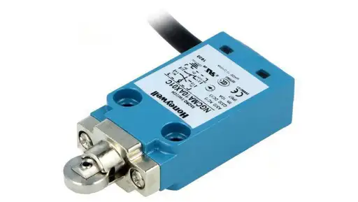 Product: NGCMA10AX01C Wyłącznik krańcowy rolka z tworzywa Ø12,7mm NO + NC