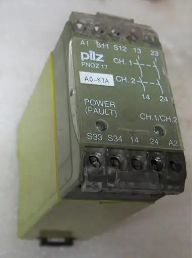 Product: Przekaźnik bezpieczeństwa Pilz PNOZ-17 474927