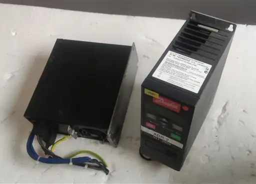 Product: FALOWNIK STEROWNIK DANFOSS VLT2800 / 195N0003 / 0,37kW 0,9kVA 2,2A