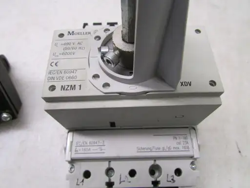 Product: Wyłącznik silnikowy MOELLER NZM1 160A
