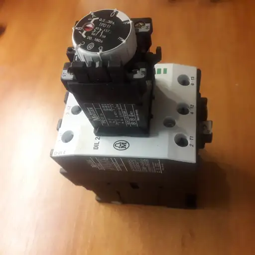 Product: Stycznik MOELLER DIL 2 M-G + Przekaźnik czasowy Moeller TPD 11 DIL