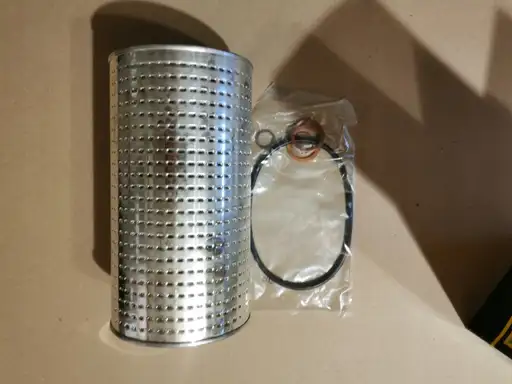 Product: Filtr oleju Hengst E200M D05