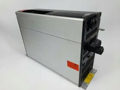 Product: DANFOSS VLT6006HT-4B20STR3DLF00A00C0 4kW 9,2A Falownik