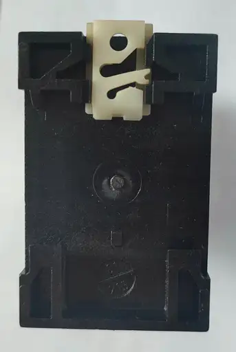 Product: TELEMECANIQUE PREVENTA GSKC SERIES D AC15-C300 PRZEKAŹNIK BEZPIECZEŃSTWA