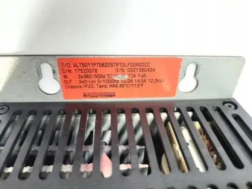 Product: DANFOSS VLT5011PT5B20STR1DLF00A00C0 Falownik 12,2kVA