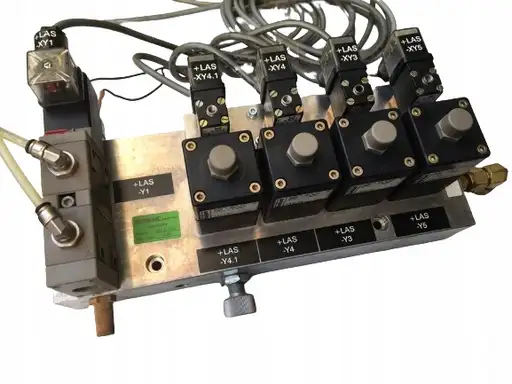 Product: BYSTRONIC Wyspa zaworowa Burkert