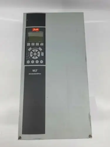 Product: Danfoss VLT FC-302P3K0T5E55H1 131B2351 3kW 7,2A Falownik przemysłowy