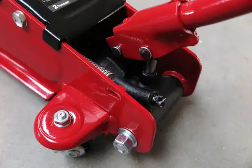 Prodotto: PODNOŚNIK SAMOCHODOWY ŻABA LEWAREK NISKOPROFILOWY PUNKTOWY 2T