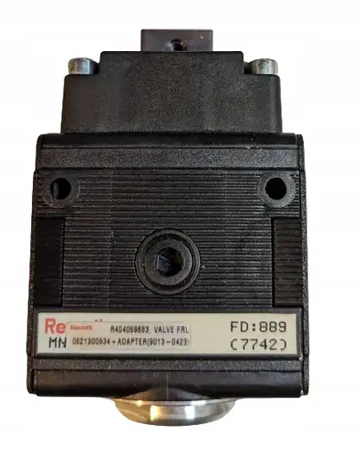 Product: ZAWÓR CIŚNIENIA REXROTH 0821300934 + adapter 9013-0423
