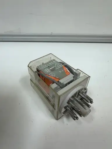 Product: Przekaźnik FINDER Type 60.13+60.12