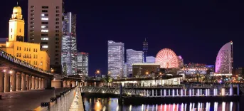 ③赤レンガ倉庫や象の鼻パークへ立ち寄る(カフェ&レストラン)