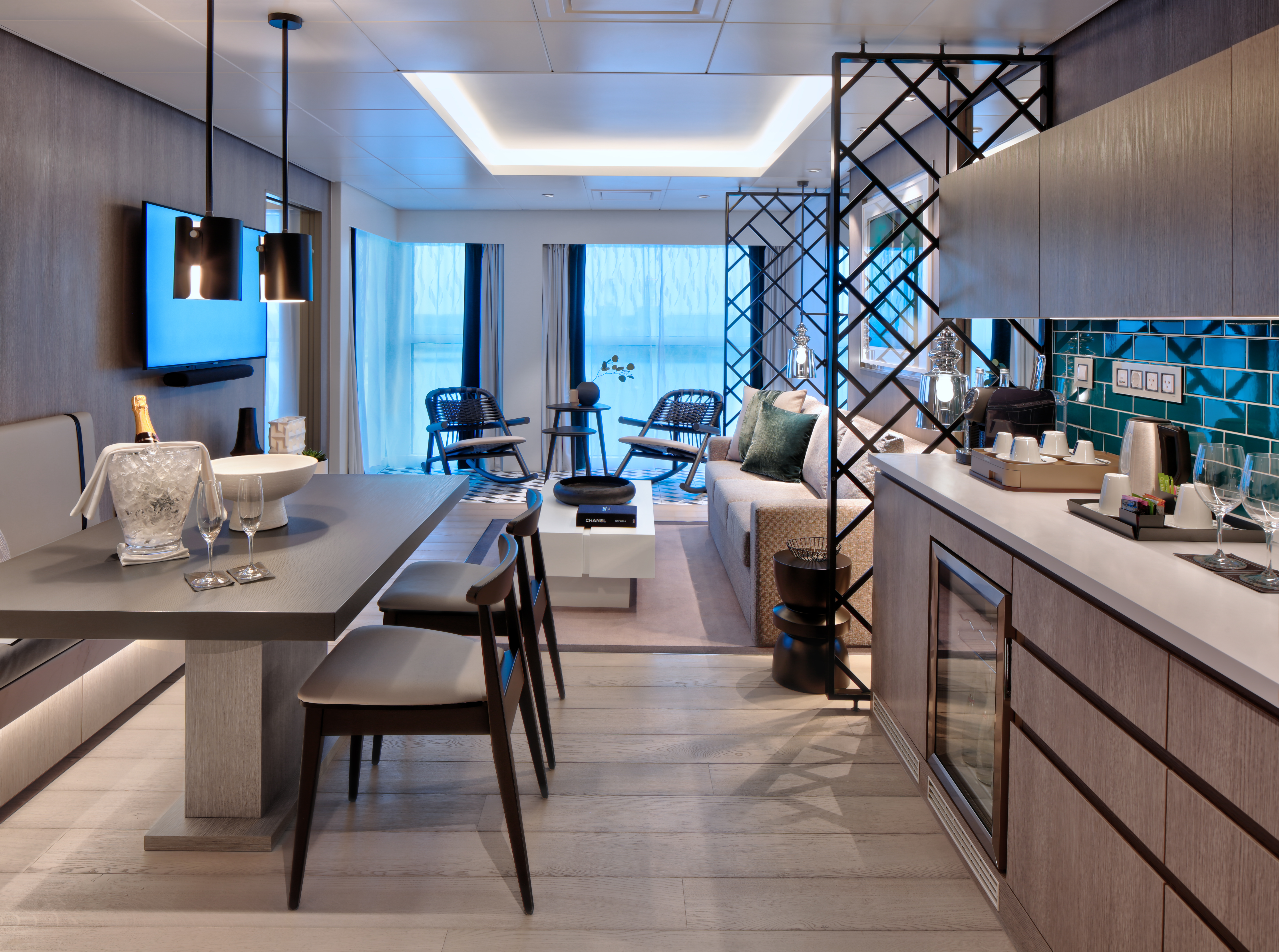 Celebrity Cruises - Royal Suite Celebrity Cruises - Royal Suite