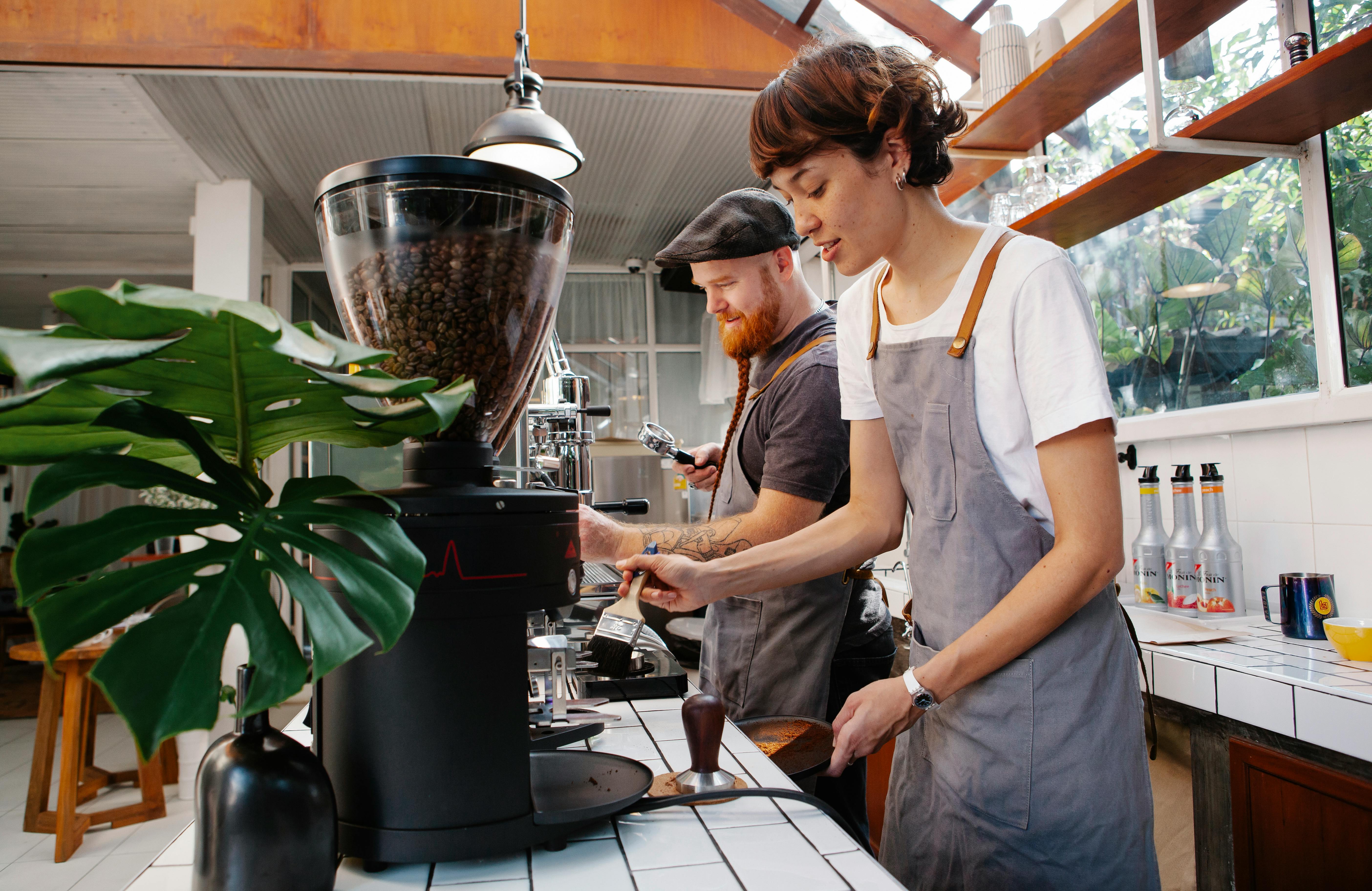 staff preparing coffee for the customer