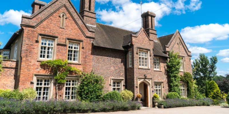 Dunsley Hall Hotel in Kinver: A Hidden Gem in the Heart of the West Midlands