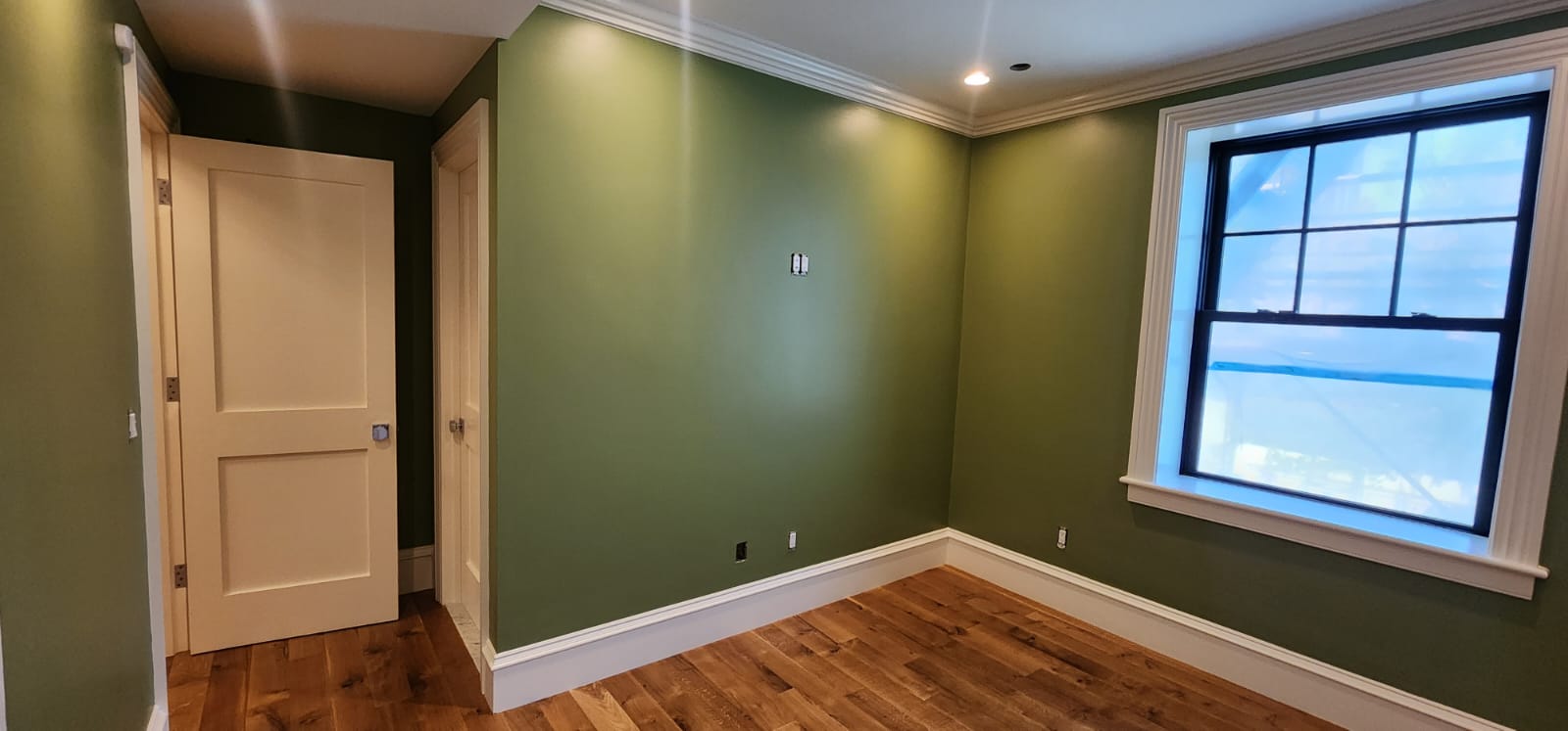 Best paint for baseboards