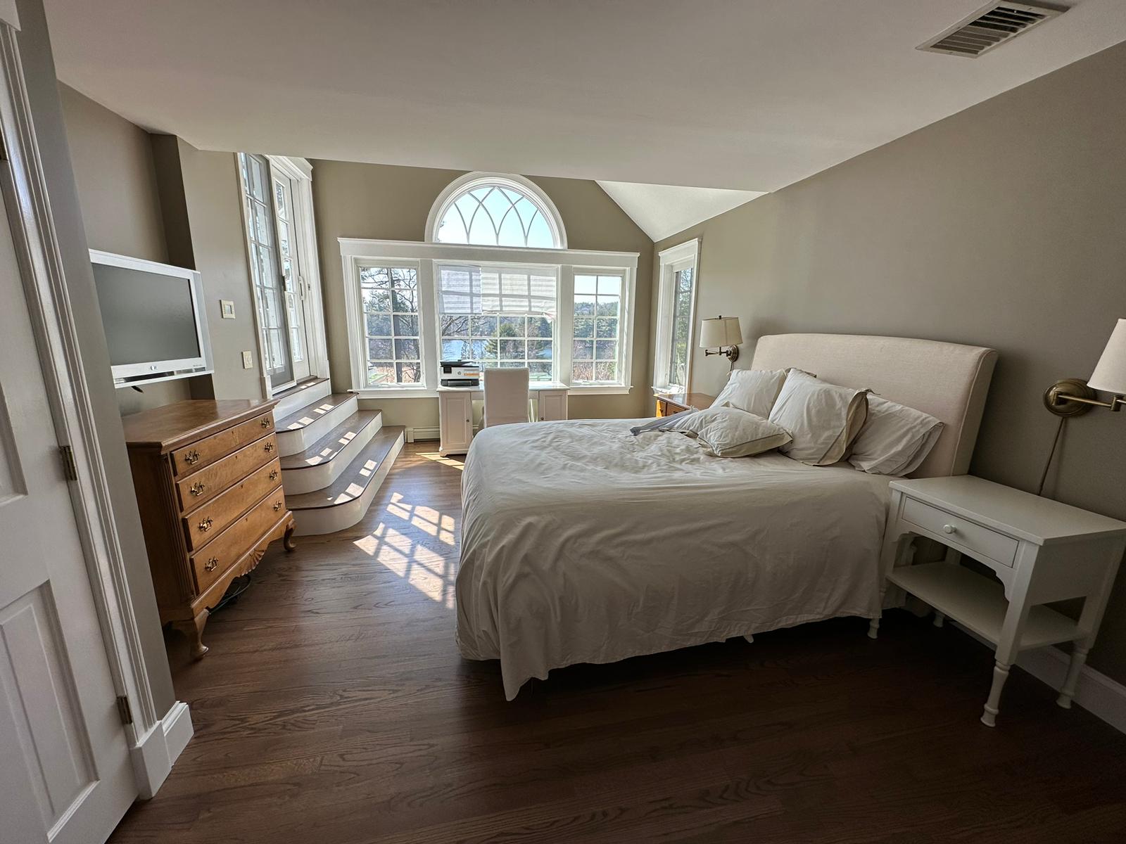 How Much to Paint a Bedroom 