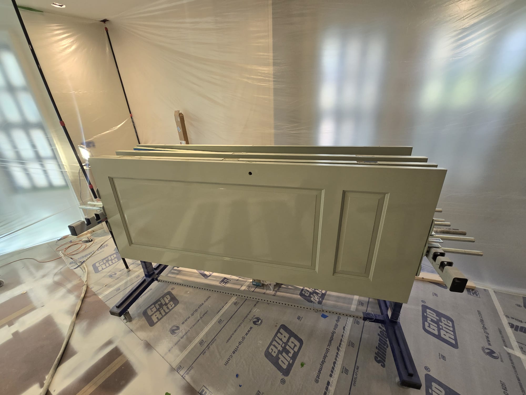 Cost to Paint a Door Frame [Pricing Guide 2025]