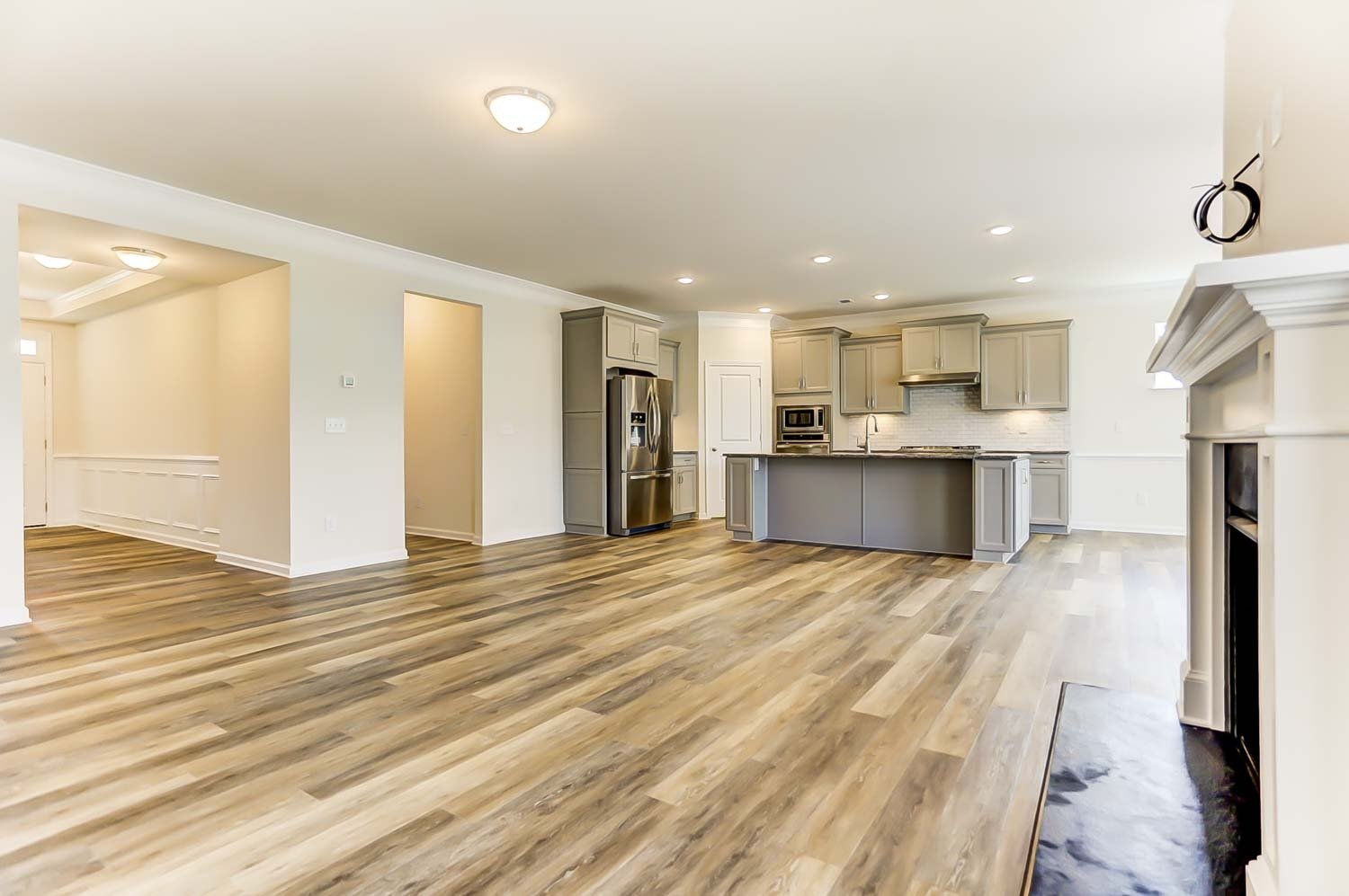 Luxury Vinyl Plank (LVP) Flooring: Luxury Vinyl Plank (LVP) Flooring: