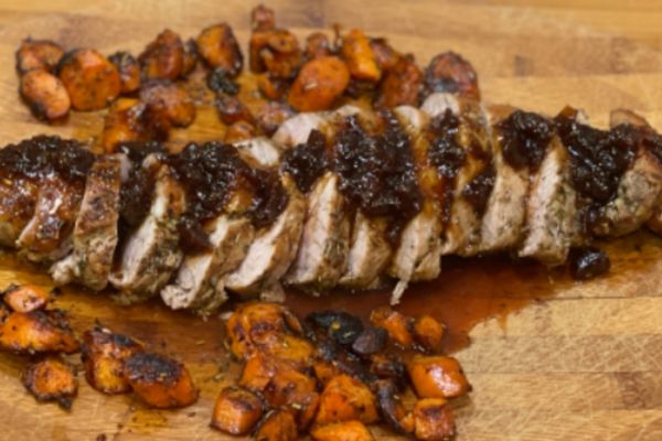 Fig Rosemary Herb Pork Tenderloin with Roasted Carrots