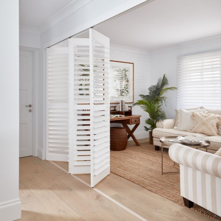 Fasada Windows and Doors Fasada Windows and Doors