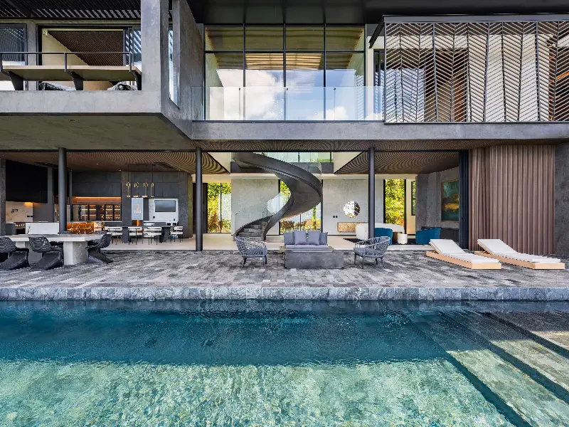 Villa Slide 4