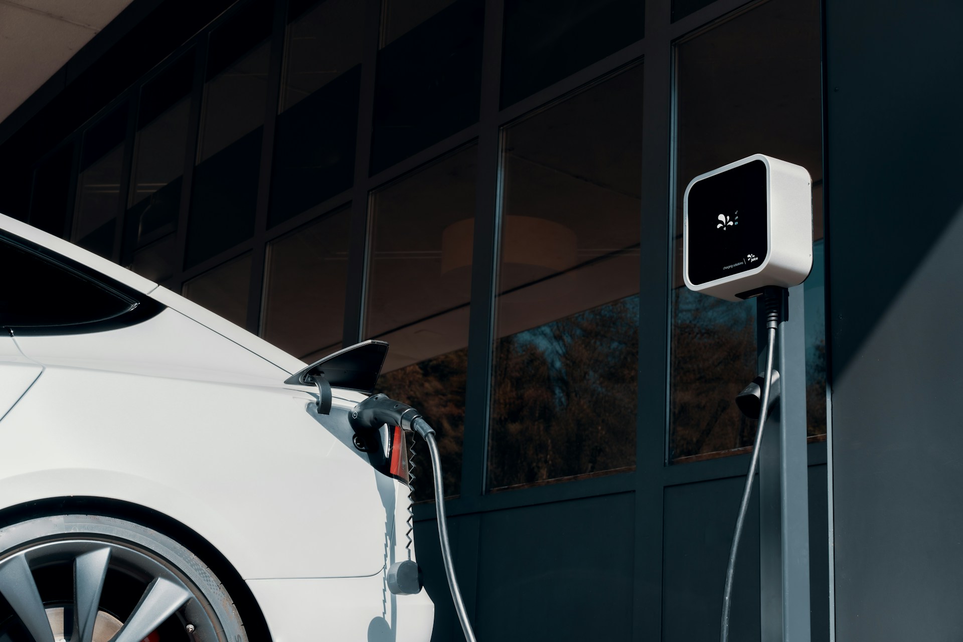 electric vehicle