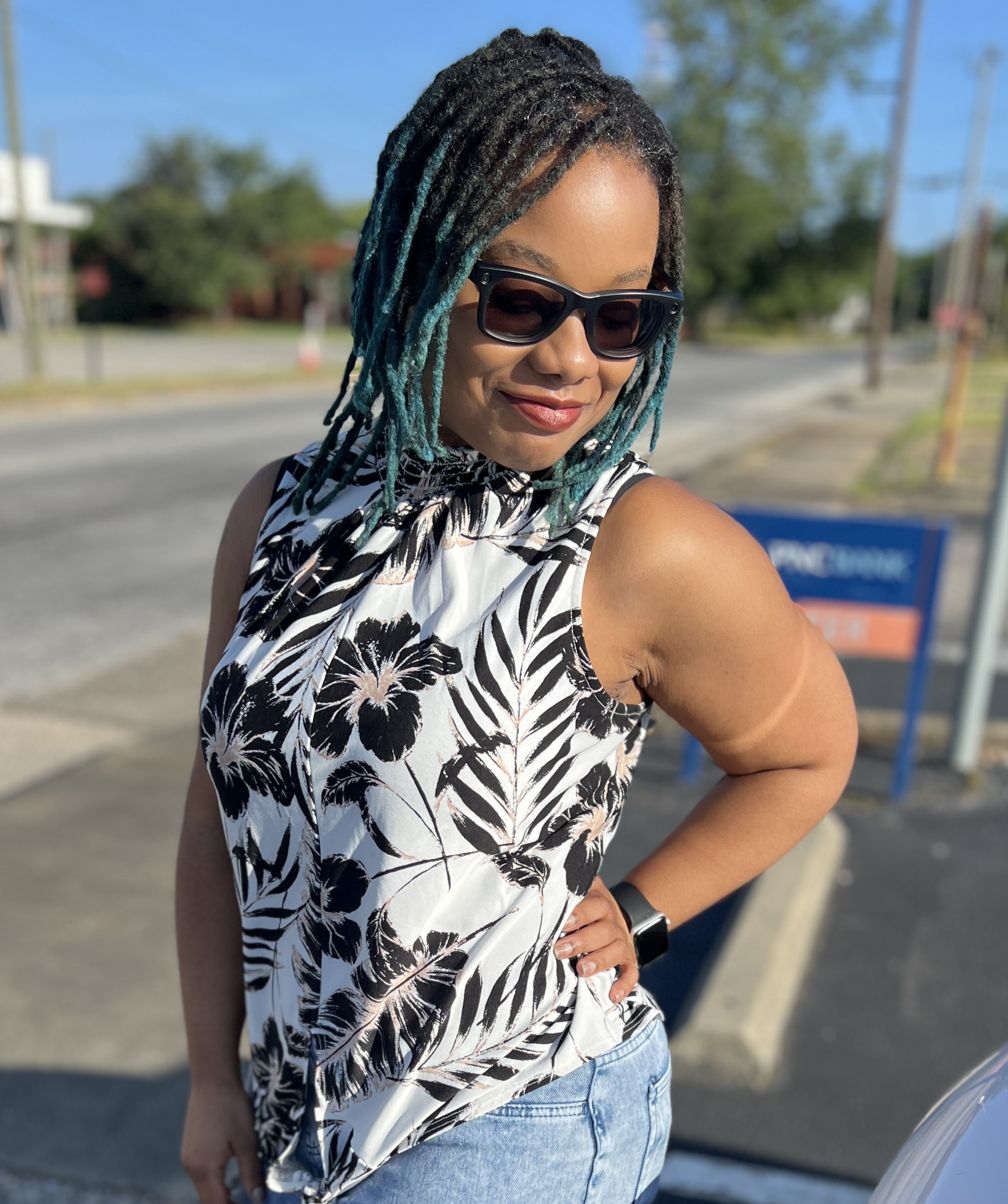 Writer and Editor In Chief of The Liquidity Journal covering business operations, education, and lifestyle.