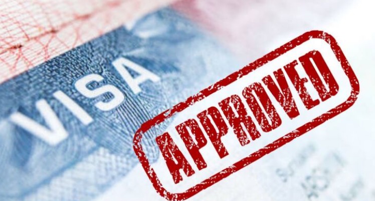 Visas vs Status Migratorio