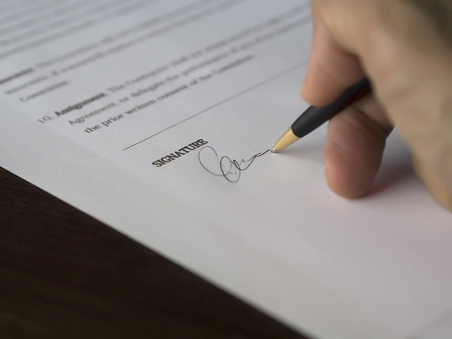¿Qué documentos necesito para comprar una inversión con préstamo hipotecario?

