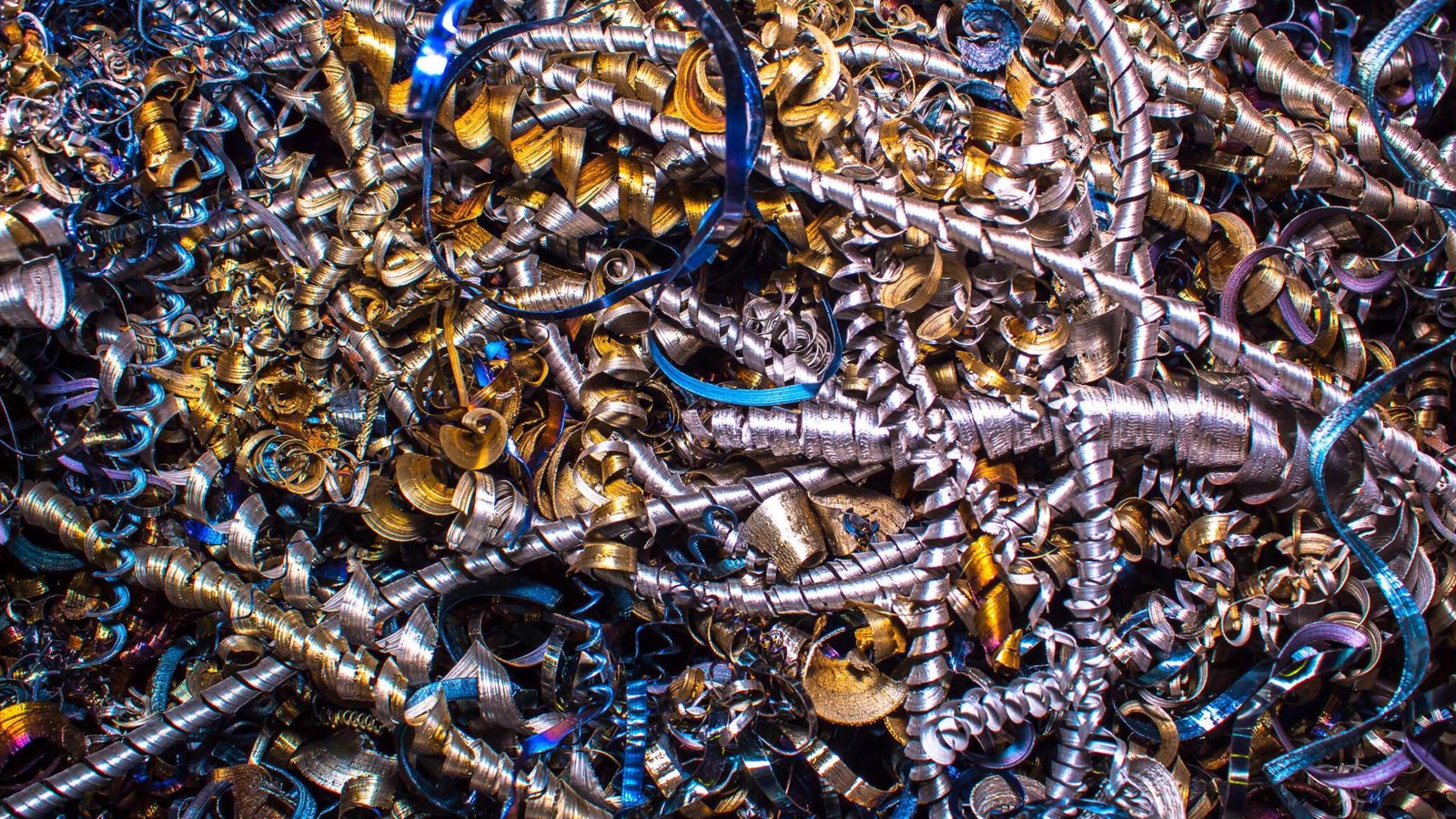 Different metal scraps