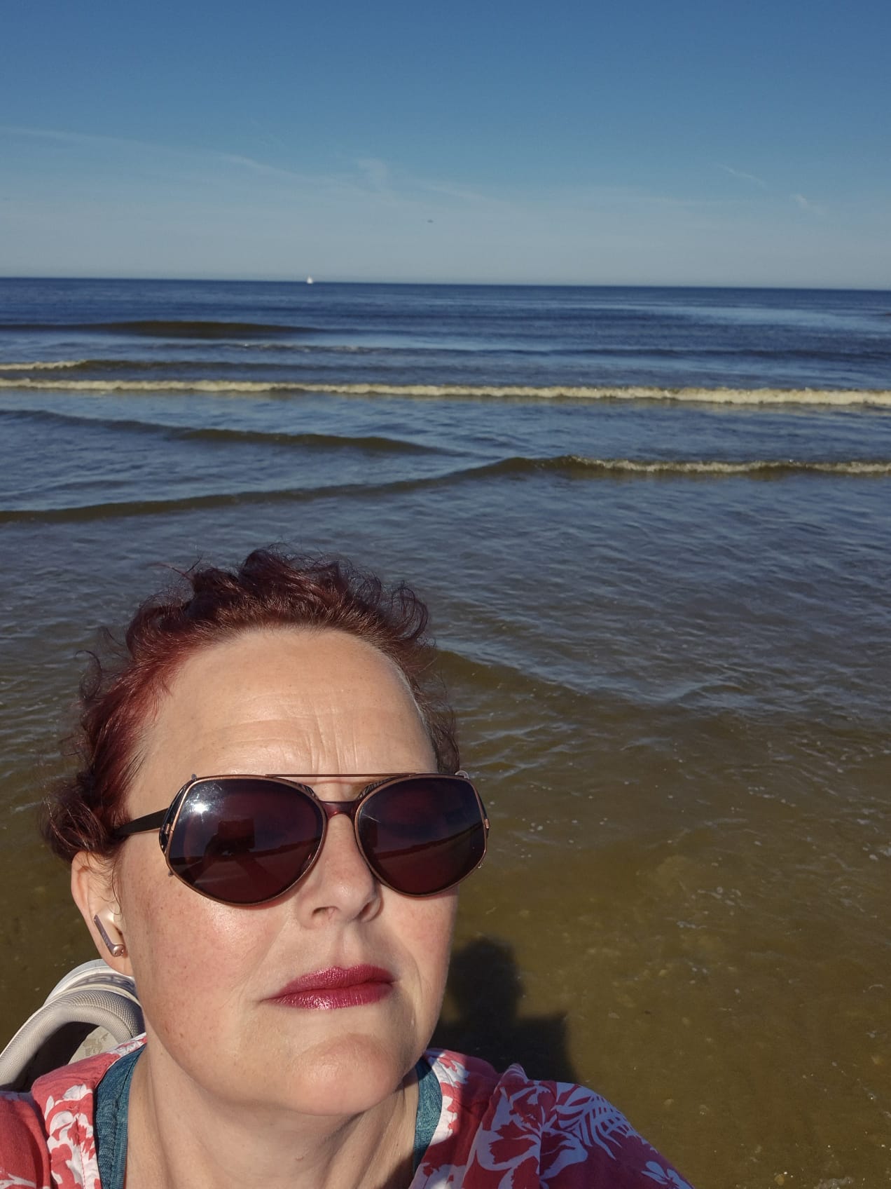 Heerlijk de chaos uit mijn hoofd lopen op het strand Heerlijk de chaos uit mijn hoofd lopen op het strand