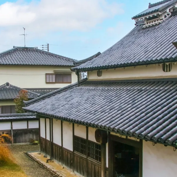 building-for-the-alley