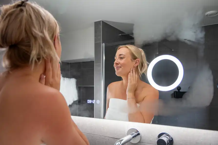 Mirlux Mirrors product video thumbnail